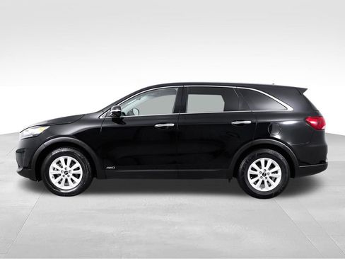 Used 2020 Kia Sorento LX AWD/4WD image 6