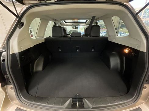 Used 2015 Subaru Forester 2.5i Limited image 20