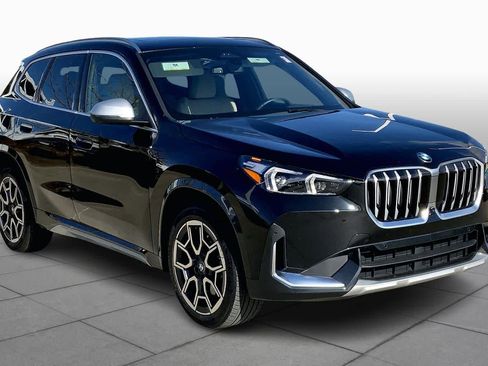 Used 2024 BMW X1 xDrive28i w/ Premium Package image 2