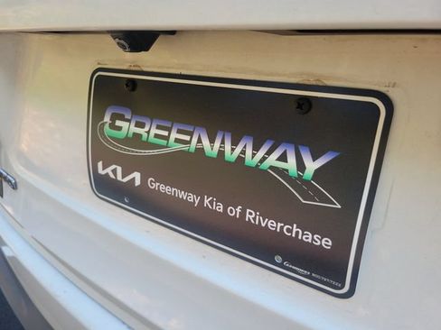 Used 2017 Kia Sorento FWD image 9