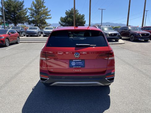 Certified 2023 Volkswagen Taos SE w/ Panoramic Sunroof Package FWD image 51