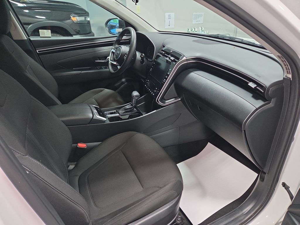 Used 2024 Hyundai Tucson SEL FWD image 21