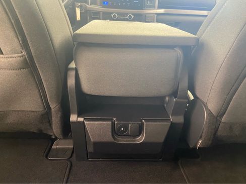 Used 2025 Ford F150 XLT w/ Equipment Group 301A Standard AWD/4WD image 17