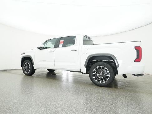 New 2026 Toyota Tundra Limited AWD/4WD image 23