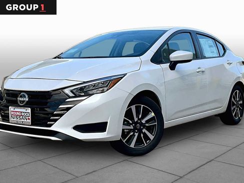 Used 2025 Nissan Versa SV w/ Trunk Package FWD image 1