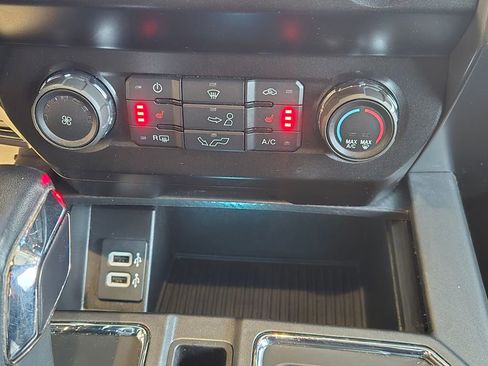 Used 2020 Ford F150 XLT w/ Equipment Group 302A Luxury image 18
