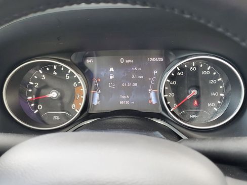 Used 2021 Jeep Compass Altitude image 25