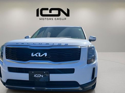 Used 2022 Kia Telluride EX w/ Towing Package image 9