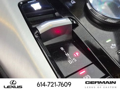 Used 2025 BMW X3 xDrive30i w/ M Sport Package AWD/4WD image 26