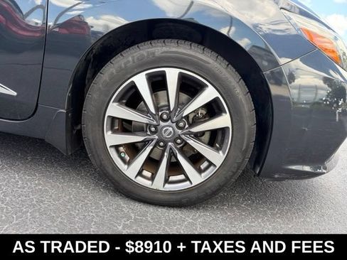 Used 2017 Nissan Altima 2.5 SL w/ 2.5 Technology Package FWD image 8