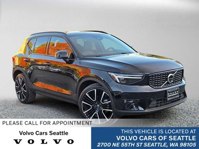Used 2026 Volvo XC40 B5 Ultra w/ Climate Package