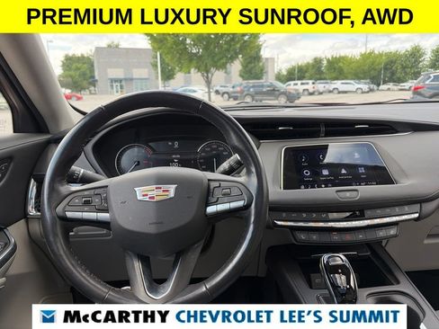 Used 2023 Cadillac XT4 Premium Luxury AWD/4WD image 26