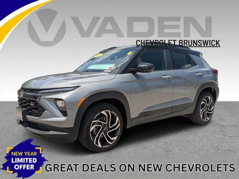New 2025 Chevrolet TrailBlazer RS w/ Driver Confidence Package image 1