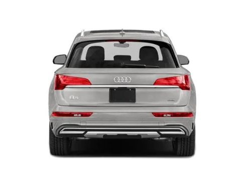Used 2021 Audi Q5 2.0T Premium Plus w/ Premium Plus Package AWD/4WD image 5