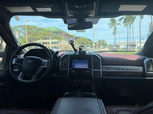 Used 2019 Ford F350 Platinum w/ Platinum Ultimate Package image 23