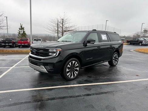 New 2026 Ford Expedition Max Platinum w/ Driver's Package image 3