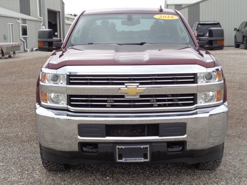 Used 2016 Chevrolet Silverado 2500 LT AWD/4WD image 3