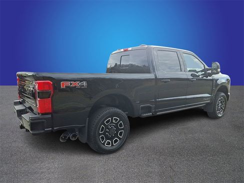 New 2026 Ford F250 Platinum image 3
