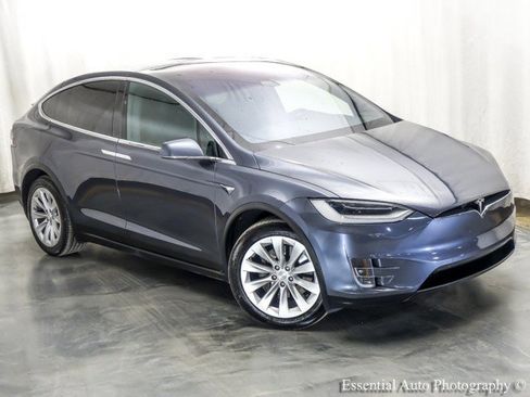 Used 2020 Tesla Model X Long Range image 6