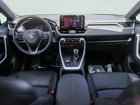 Used 2021 Toyota RAV4 XSE AWD/4WD image 28