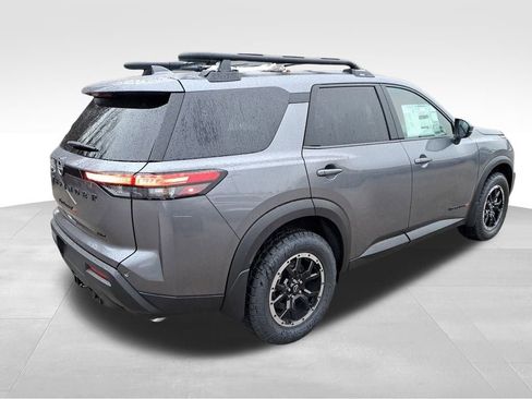 New 2025 Nissan Pathfinder Rock Creek image 5