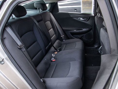 Used 2024 Chevrolet Malibu LT FWD image 23