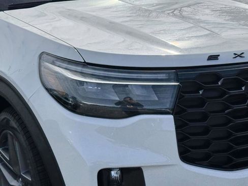 New 2026 Ford Explorer ST w/ Sun And Sound Package image 8