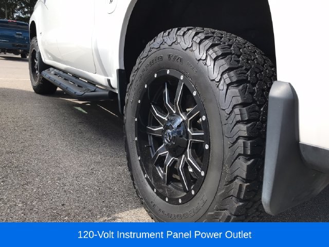 Used 2019 Chevrolet Silverado 1500 LT Trail Boss AWD/4WD image 12