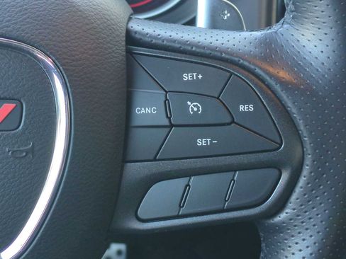 Used 2022 Dodge Charger R/T w/ Plus Group RWD image 16