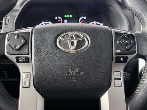 Used 2021 Toyota 4Runner SR5 Premium w/ Moonroof Package RWD image 15