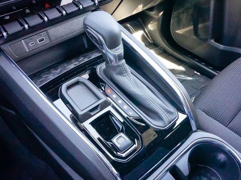 Used 2025 GMC Canyon Elevation w/ Convenience Package image 27