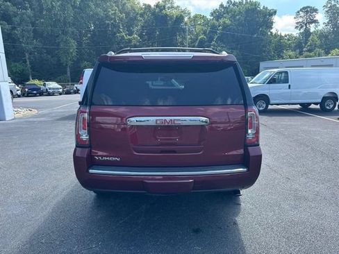 Used 2020 GMC Yukon Denali w/ Denali Ultimate Package AWD/4WD image 21