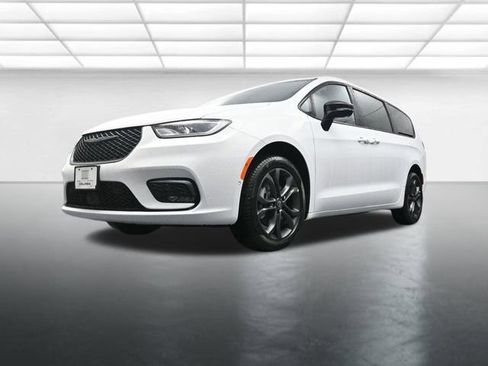 New 2026 Chrysler Pacifica Select image 20