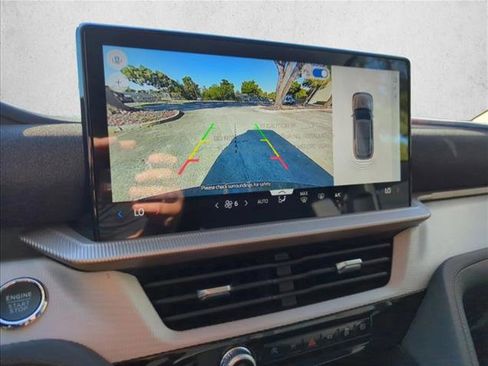 New 2026 Ford Explorer Active w/ Active Comfort Package image 13