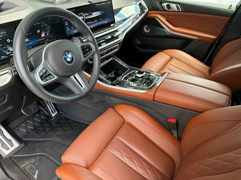 Used 2025 BMW X5 M60i AWD/4WD image 11