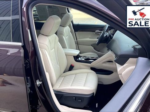 Used 2023 Buick Envision Avenir FWD image 7