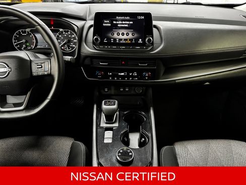 Certified 2025 Nissan Rogue SV AWD/4WD image 18