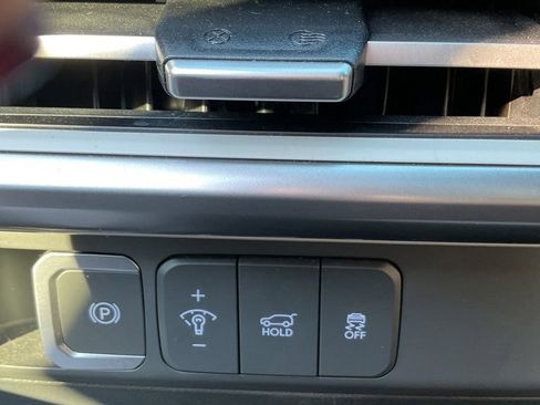 Used 2024 Hyundai Santa Fe SEL image 14