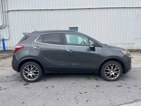 Used 2017 Buick Encore Sport Touring AWD/4WD image 4
