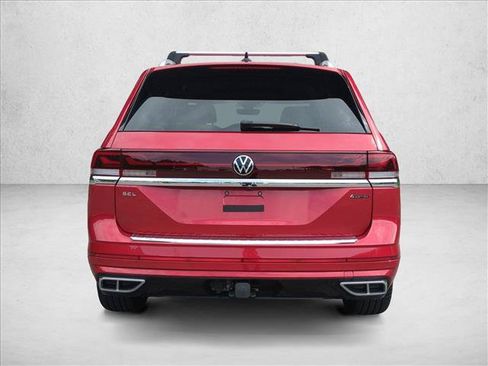 Used 2024 Volkswagen Atlas SEL Premium R-Line AWD/4WD image 7