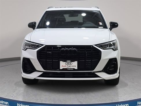 Certified 2025 Audi Q3 2.0T Premium Plus w/ Premium Plus Package image 3