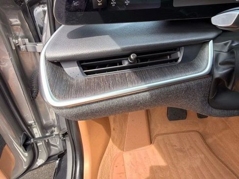 Used 2023 Lucid Air Touring AWD/4WD image 18