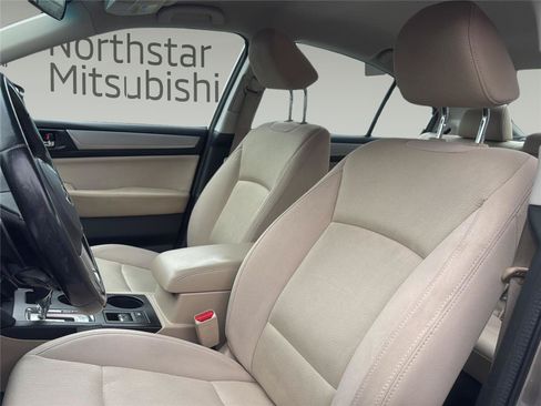 Used 2017 Subaru Legacy 2.5i Premium AWD/4WD image 18
