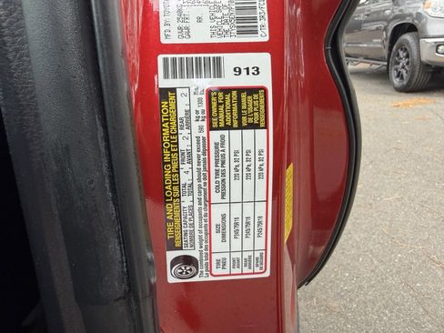 Used 2023 Toyota Tacoma SR5 AWD/4WD image 49