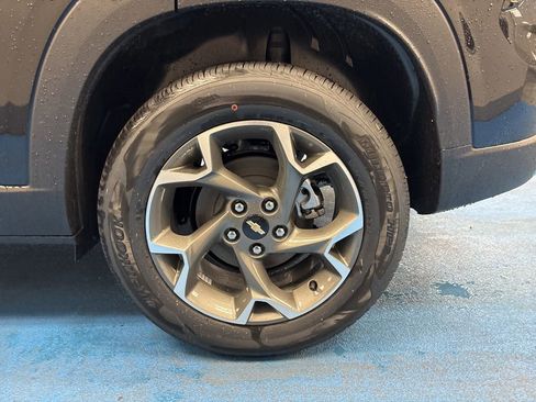 New 2026 Chevrolet Trax LT w/ Driver Confidence Package FWD image 16