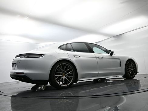 Certified 2023 Porsche Panamera Platinum Edition image 51
