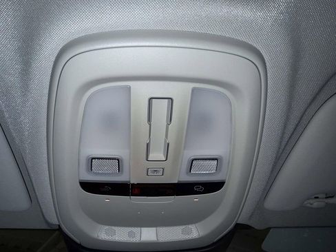 Used 2023 Volvo S60 B5 Plus w/ Climate Package FWD image 25