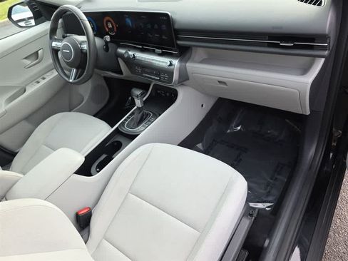 Used 2024 Hyundai Kona SEL FWD image 22