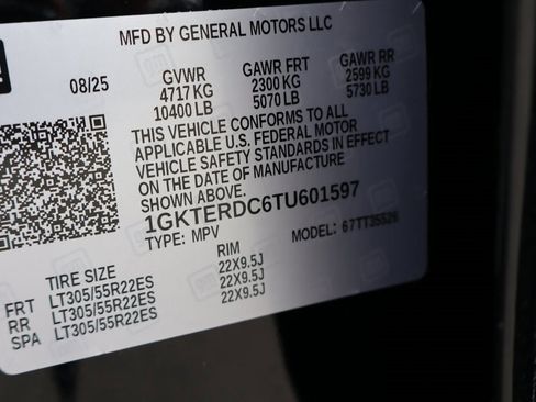 New 2026 GMC Hummer EV SUV w/ LPO, Dark Essentials Package image 30