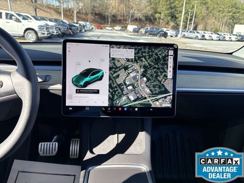 Used 2022 Tesla Model Y Performance image 20